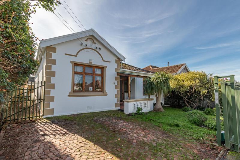 4 Bedroom Property for Sale in Kenilworth Western Cape